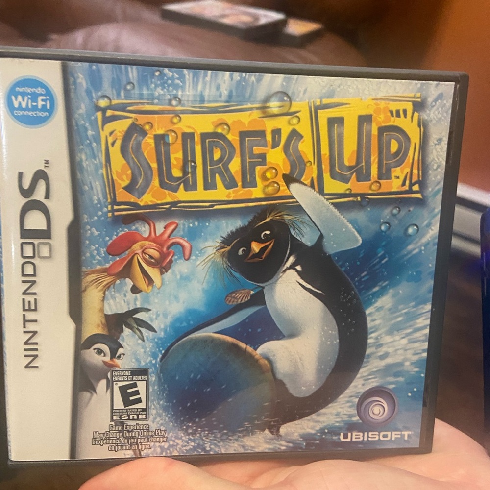 Surf's Up Nintendo DS Game with Vibrant Graphics and Action-Packed Adventure